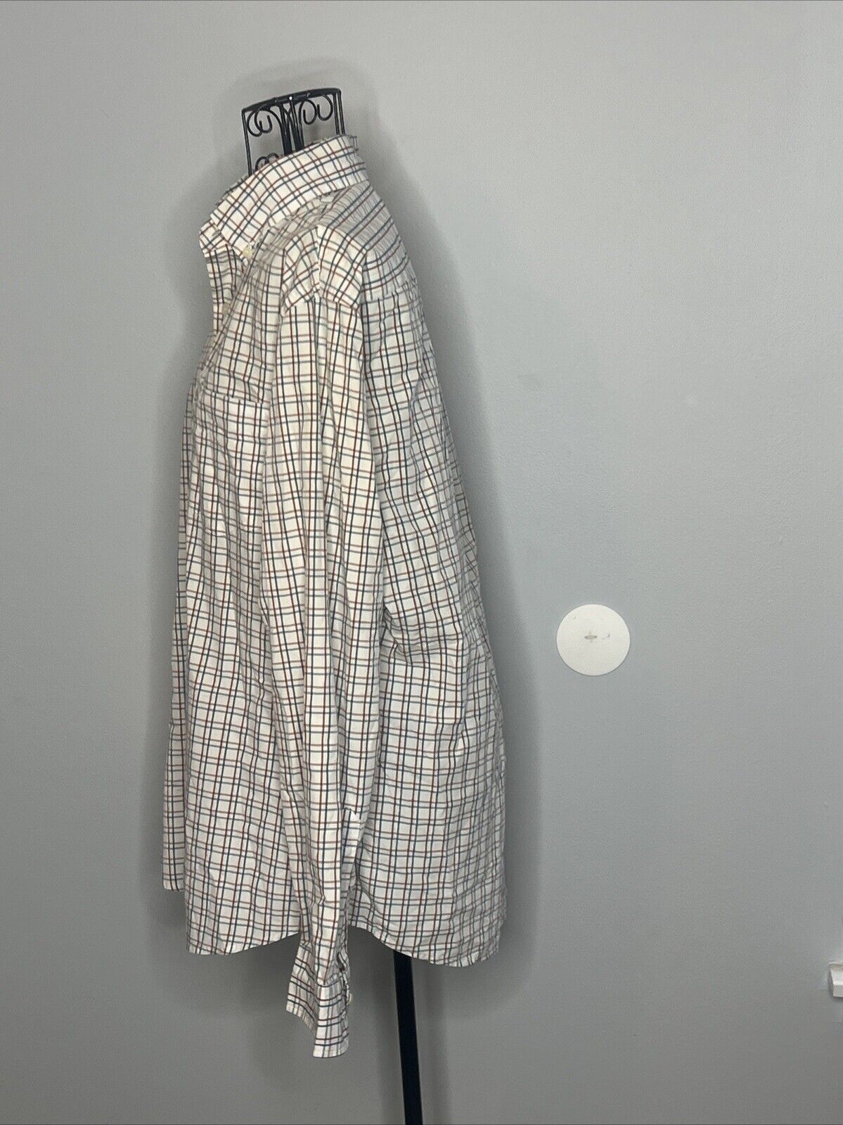 Dockers Medium  Button Up Shirt Plaid White And Blue