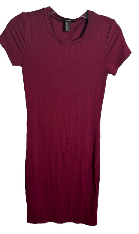 Forever 21 Red Short Sleeves Form Fitting Everyday Dress Sz S