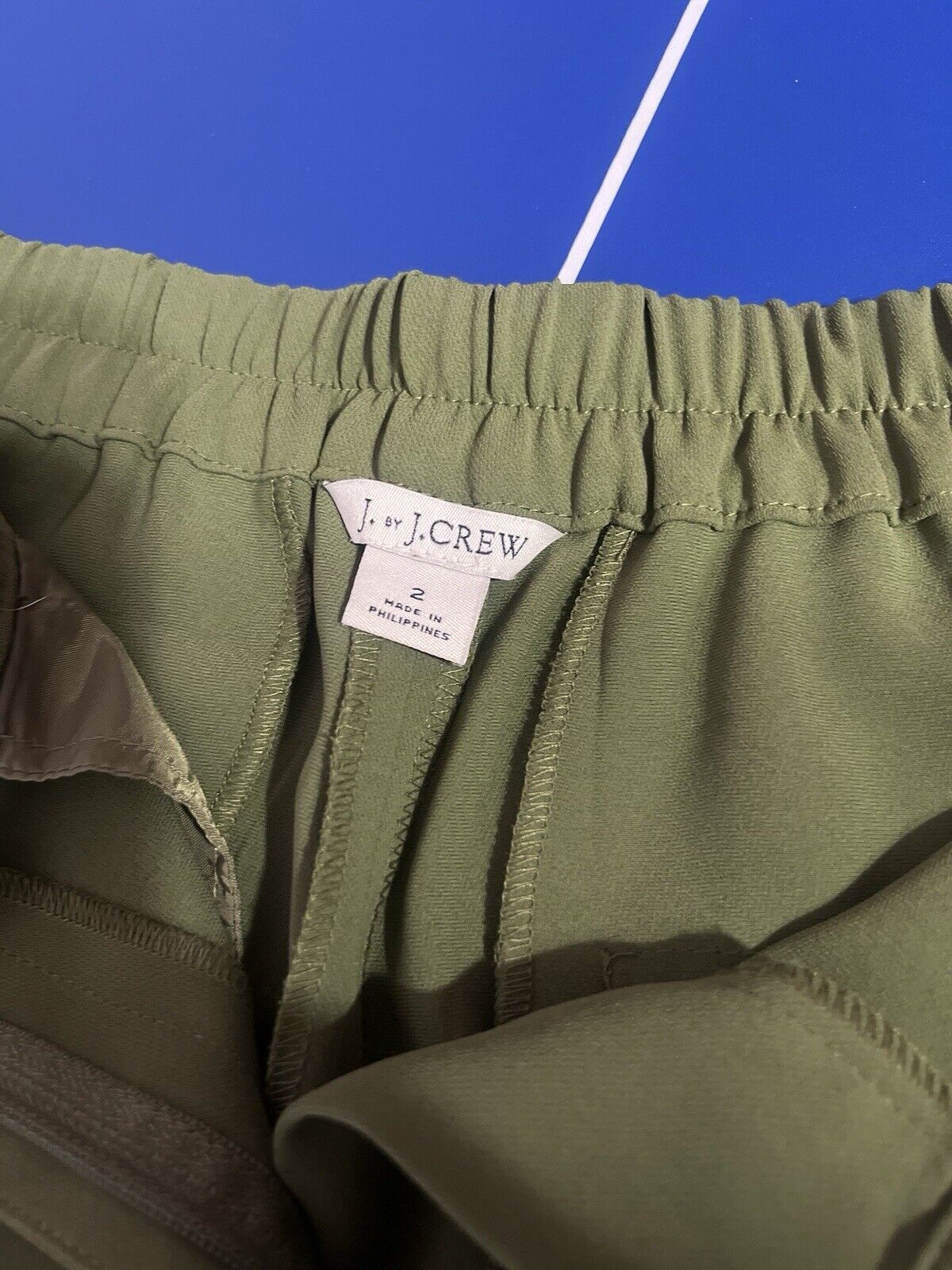 J. Crew Women 2 Wool Blend Green Elastic Waist Shorts Inseam4