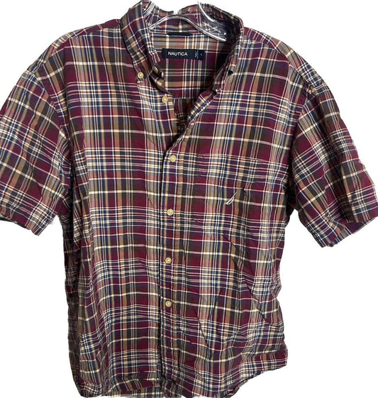 Men’s Button Down Short Sleeved Shirt Nautica Medium