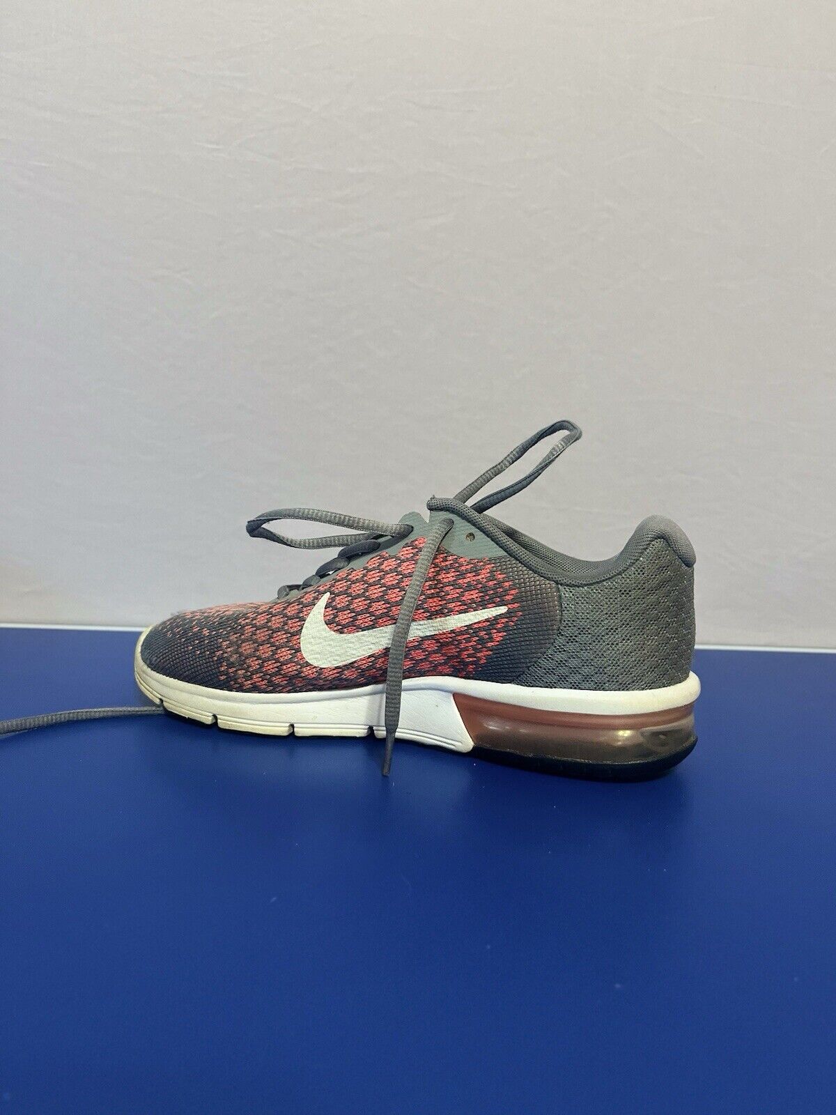 Nike Air Max Sneakers Women's Size 7.5 Sequent 2 Running Athletic Mesh Pink
