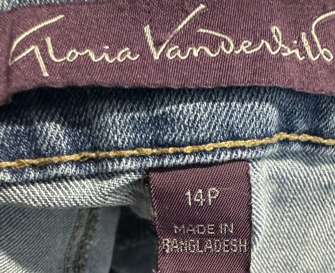 Gloria Vanderbilt Straight Leg Women's size 14P Blue Denim jeans