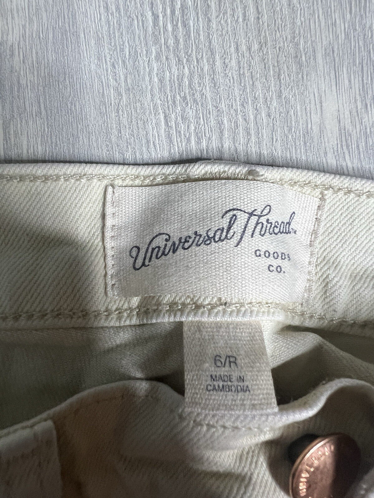 Universal Thread Women's Mid-Rise 90s Baggy Jeans  Size 6R