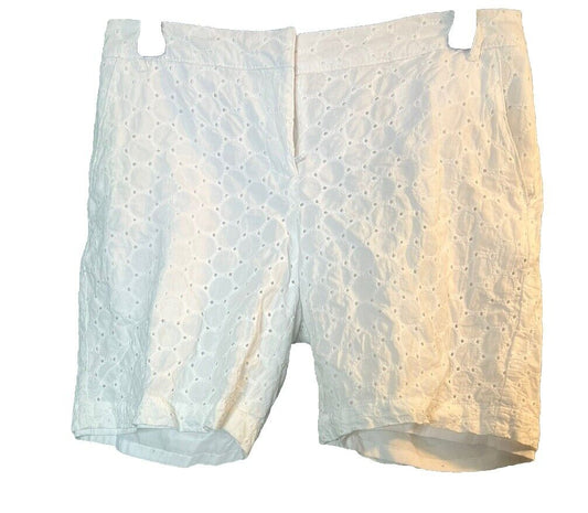 Women's IZOD Shorts  Size 2 Waist