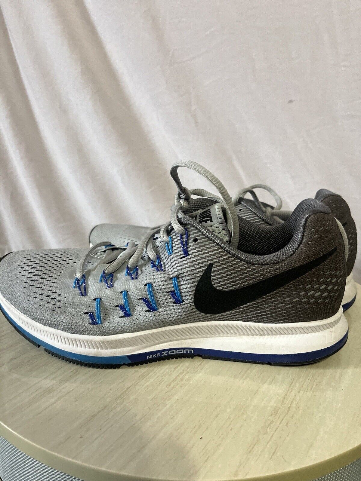 Nike Air Zoom Pegasus 33 Wolf Grey, men’s size 7, 2016, good condition,rare find