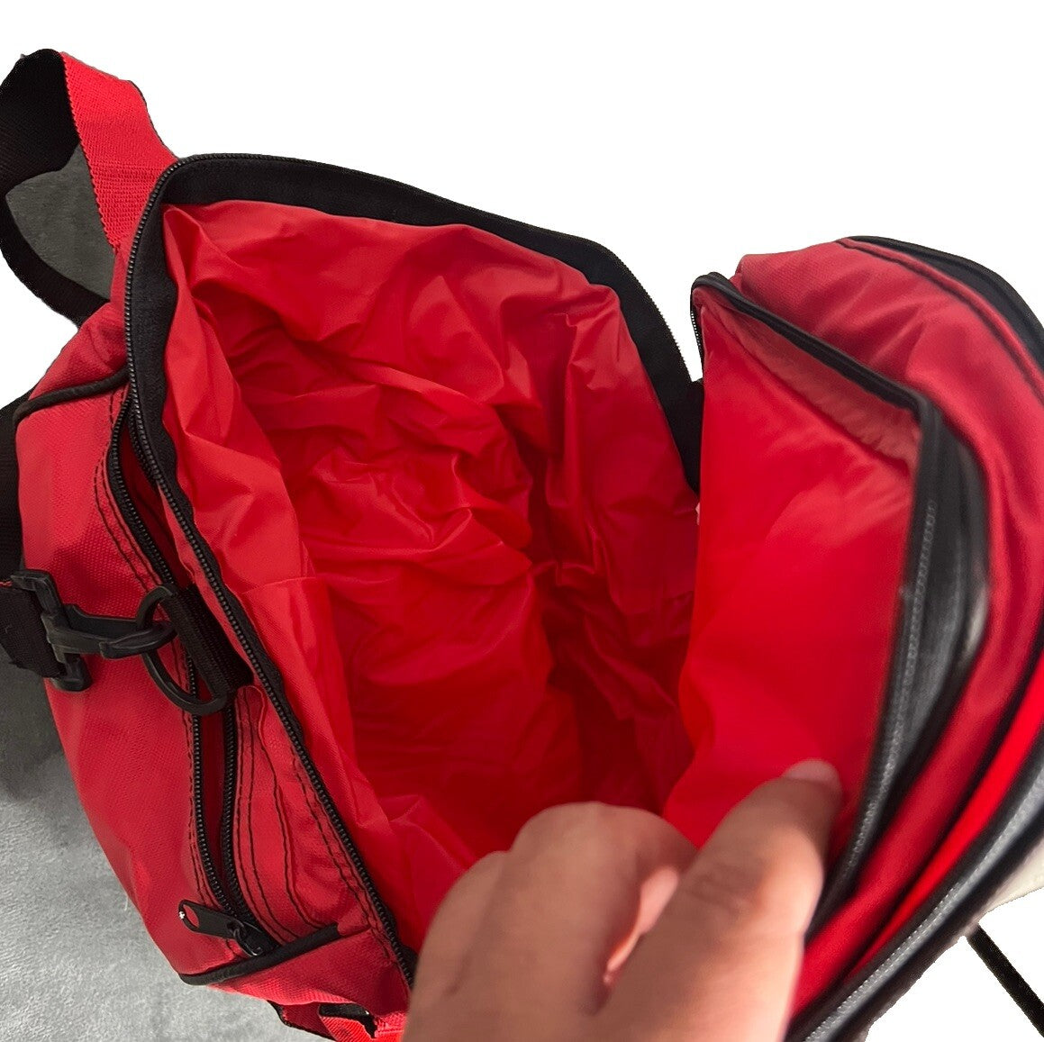 Vintage Marlboro Cooler Bag - Adventure Team - Lizard Rock  - Red - Insulated/