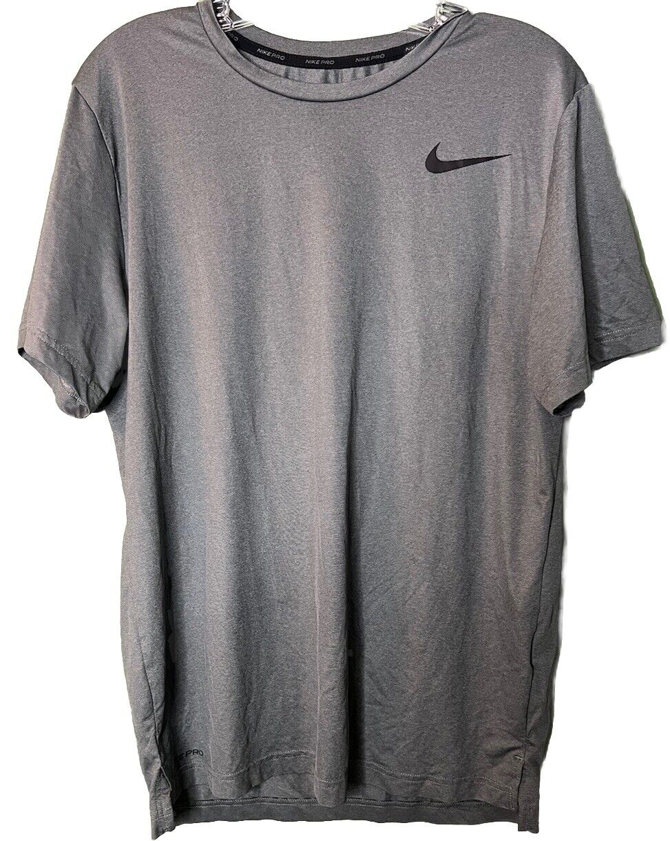 Nike Men’s Medium Athletic Training T-Shirt Dri-Fit Running Gym Tee