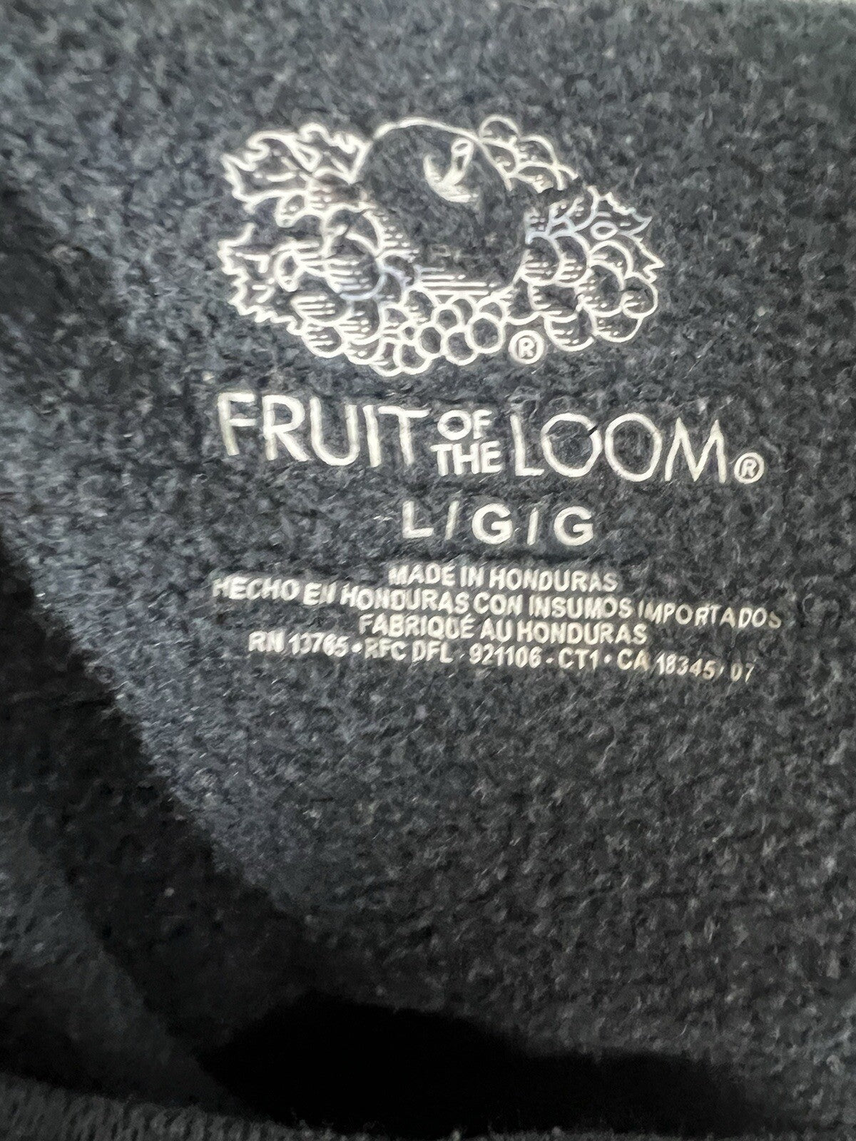 Vintage Blank Fruit Of The Loom Crewneck Size L Mens Sweater