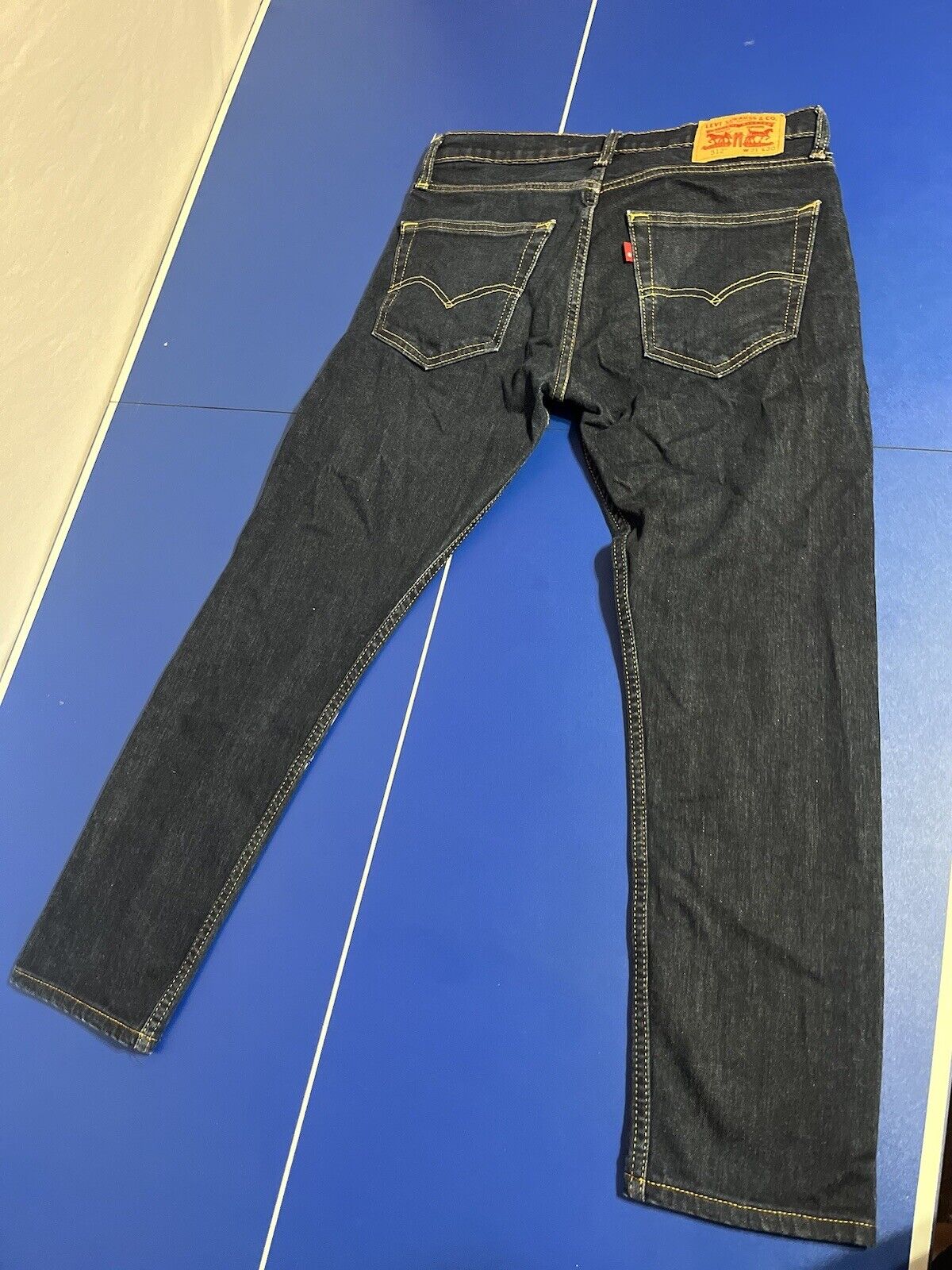512 Levi’s, 31 Waist, 30 Length, Men’s, Dark Blue Color, Tapered Fit, Rare Find