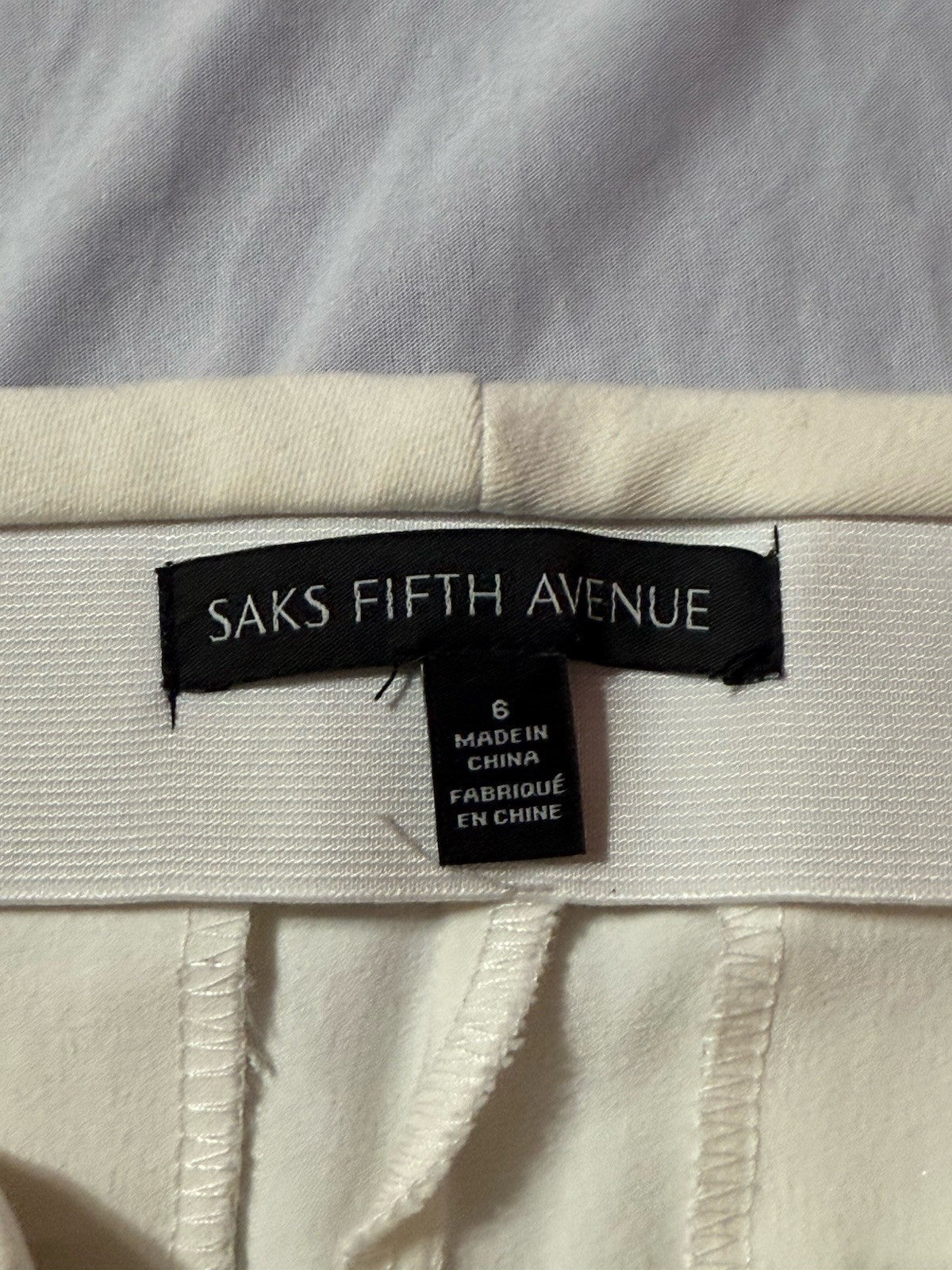 Saks Fifth Avenue Women’s Shorts Size 6 Ivory