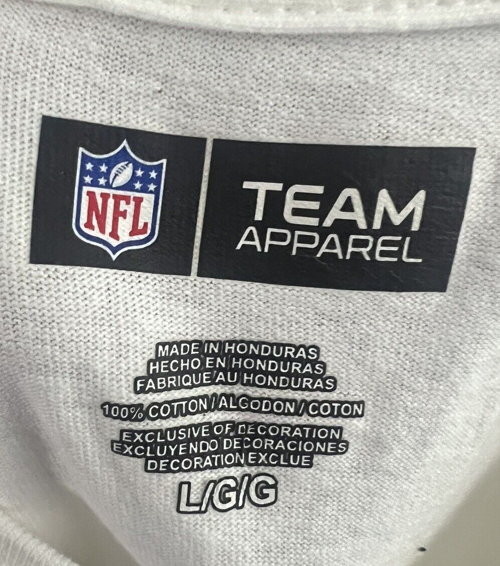 New England Patriots T-Shirt Large NFL Team Apparel/ New With Defects