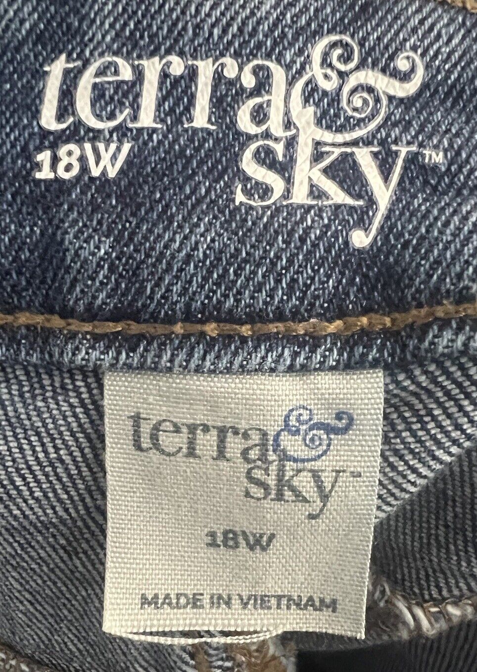 Terra & Sky Boyfriend Women's size 18W Dark Wash Blue Denim jeans