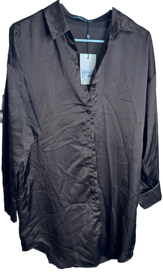 MISSGUIDED Women's Size 6 US Oversized Crinkle Viscose Shirt Coverup  NWT