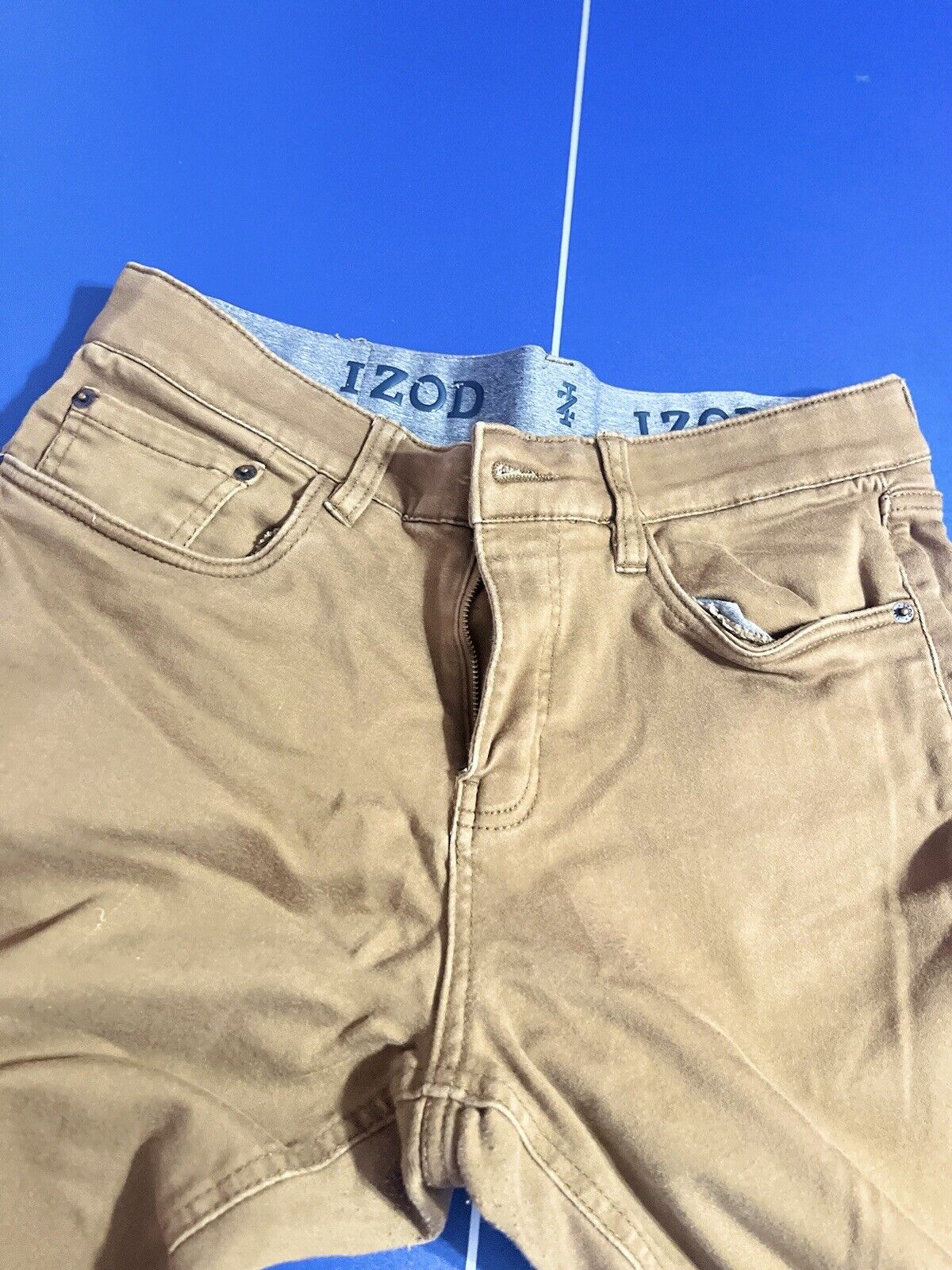 IZOD Men's Relaxed Fit Comfort Stretch Denim Jeans Vintage Khaki 32X34 NWT