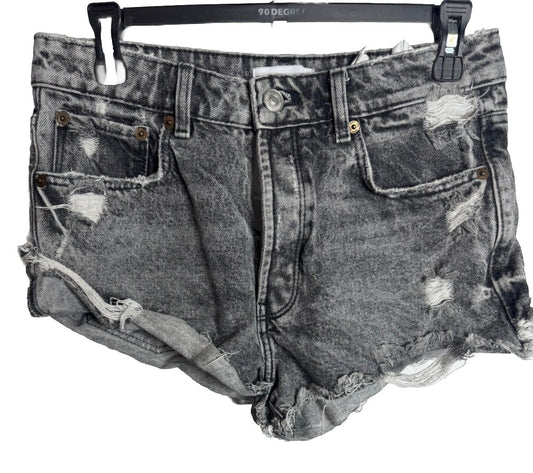 Zara Woman’s Denim Shorts  Size 6 Distressed Raw Hem