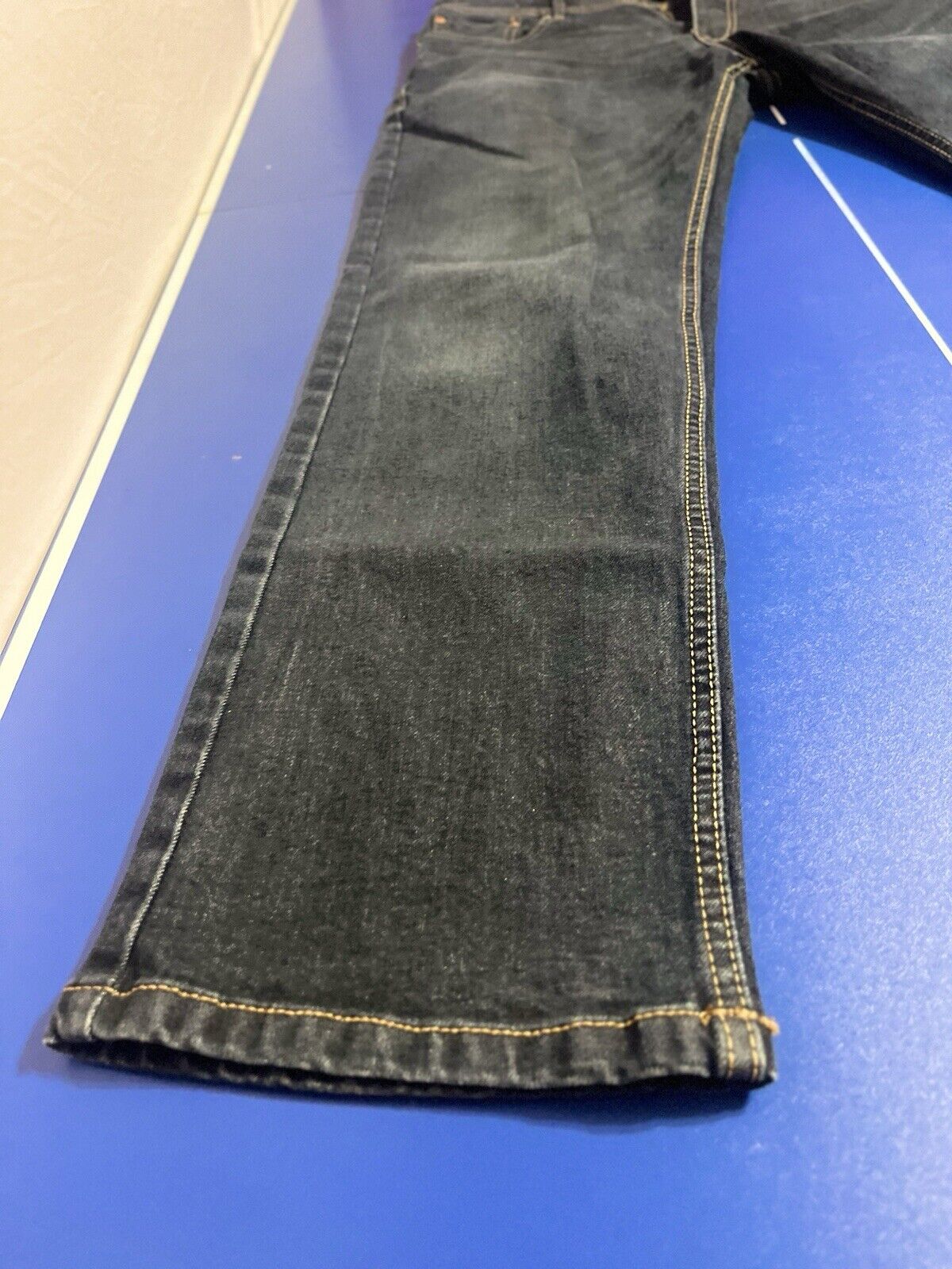 Levi's Narrow Fit Pants Mens 36 x 30 Regular Fit Straight Leg Blue Denim Jeans