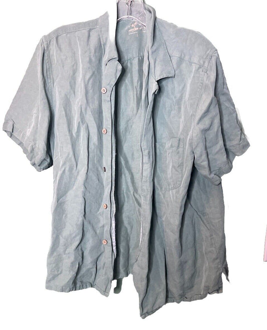 G.H. Bass & Co. Men's Short Sleeve Button Down Size Large