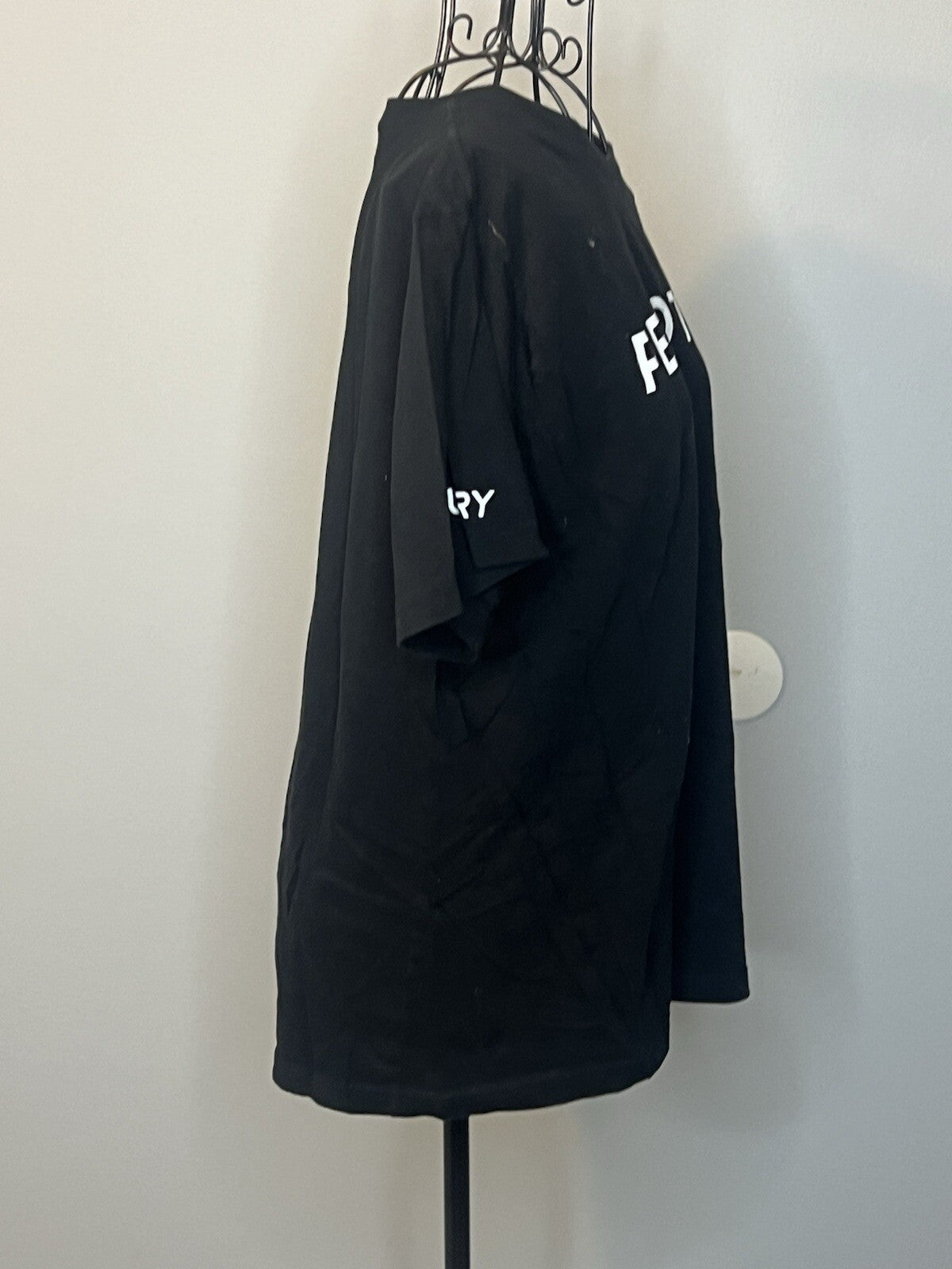 Peloton Short Sleeve T-Shirt - Black Medium