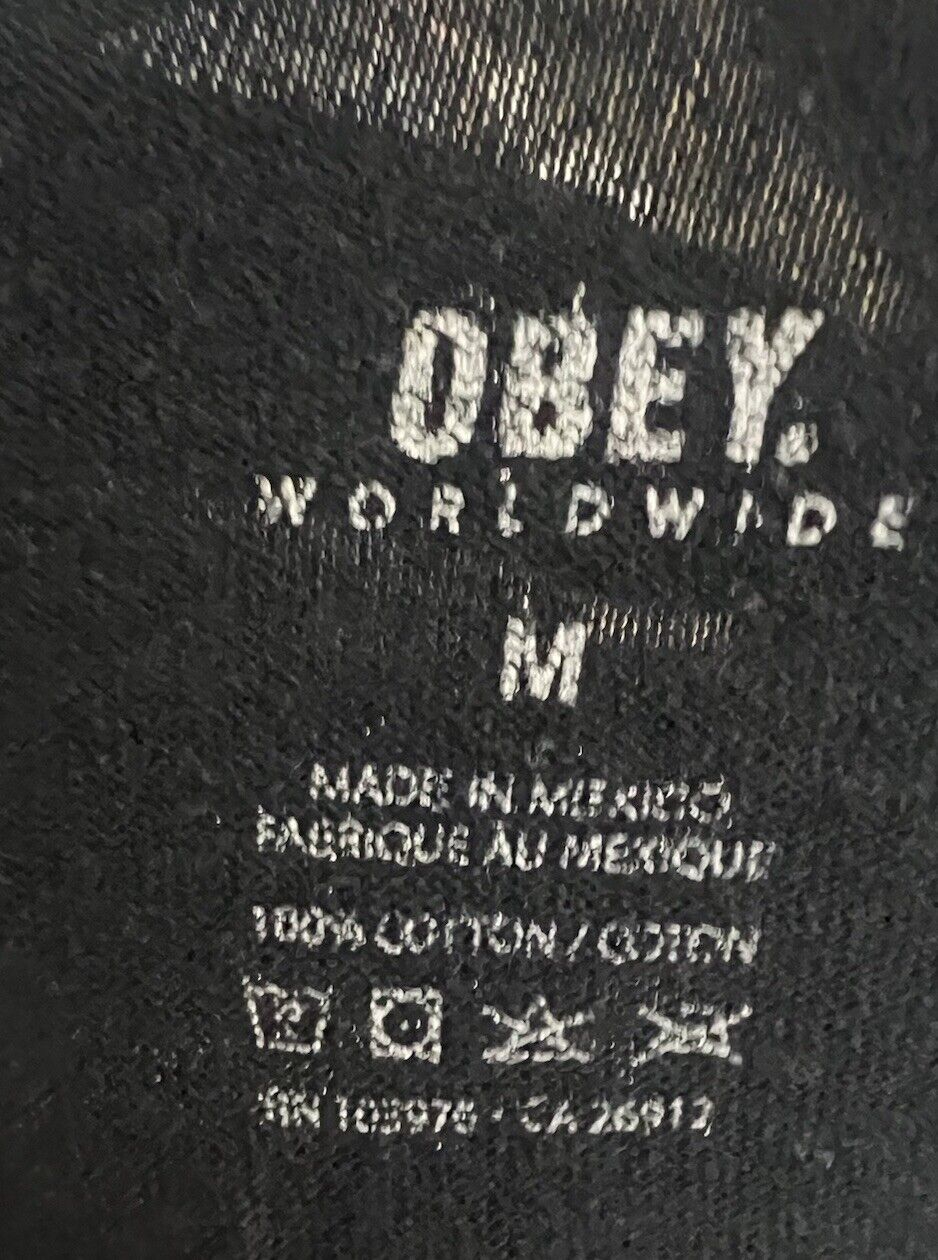 Obey Worldwide Size Medium Spell Out Classic T-Shirt Obey