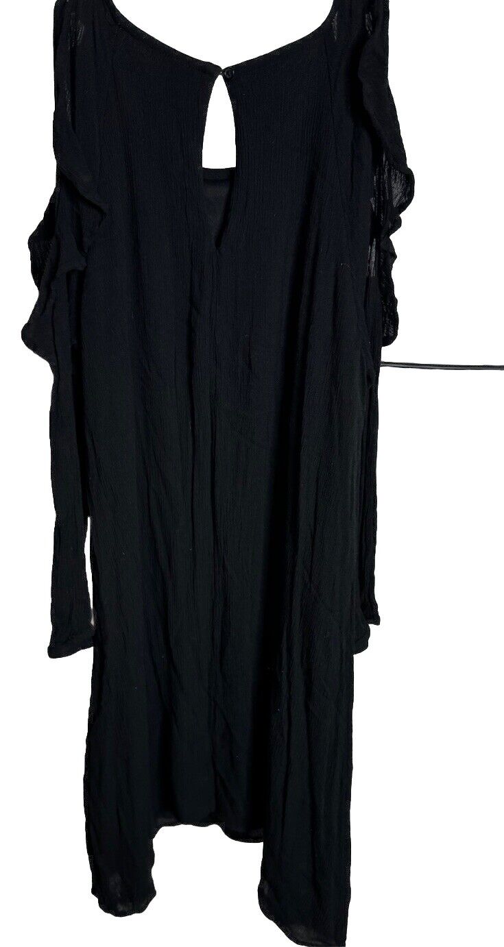 Old Navy Woman’s Dress Size Medium