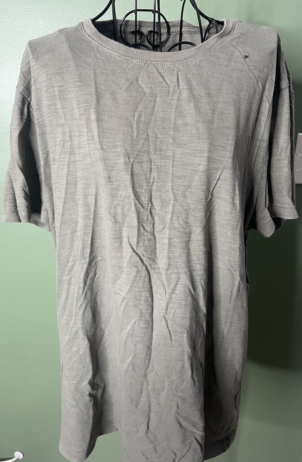 Banana Republic  Green Short Sleeve Cotton Blend T-Shirt Men's L Small 2 Holes