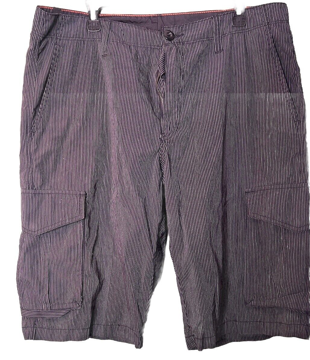 DKNY Cargo Shorts Pockets Cotton Flat Sz 36  Inseam 9.5”