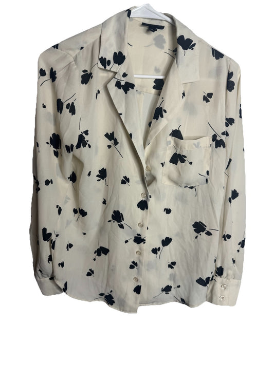 Who What Wear Blouse Women's Size S  Print Button Down